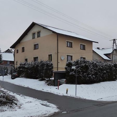 Apartament Krystyna ティリチ エクステリア 写真