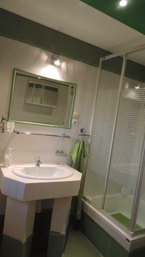 Apartament Krystyna ティリチ エクステリア 写真