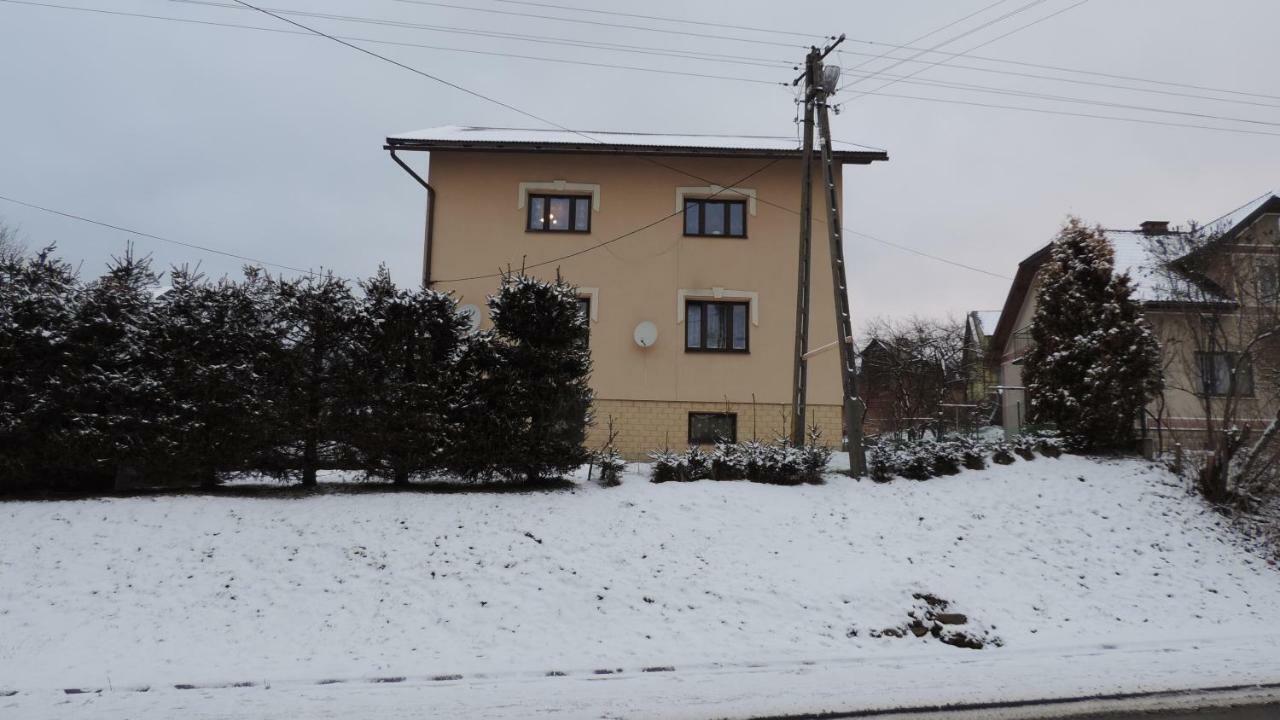 Apartament Krystyna ティリチ エクステリア 写真