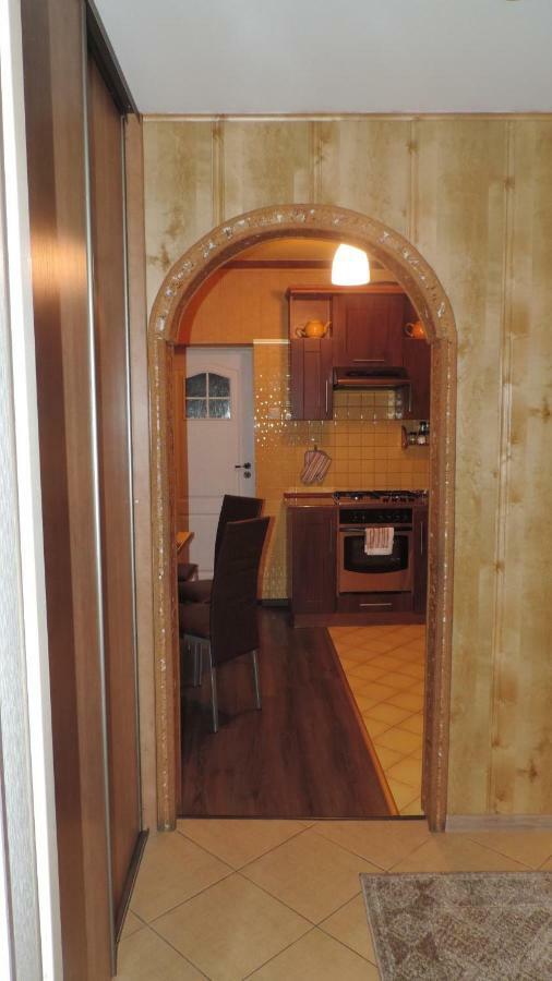 Apartament Krystyna ティリチ エクステリア 写真