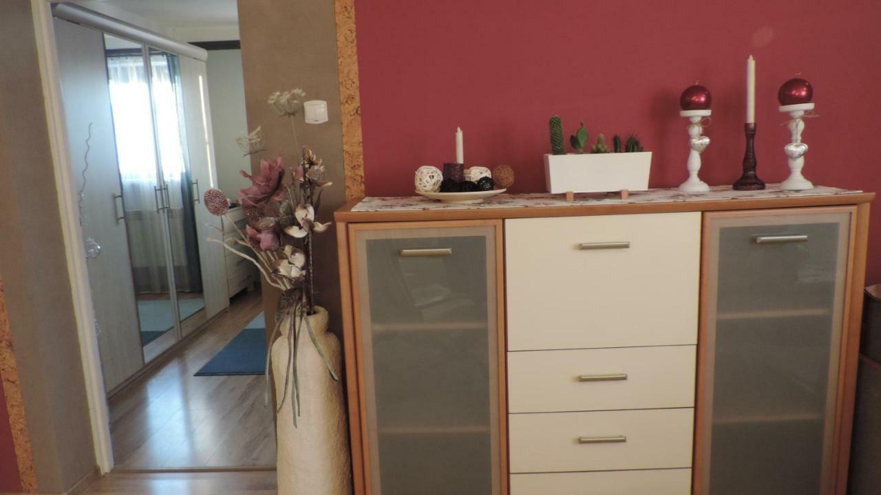 Apartament Krystyna ティリチ エクステリア 写真