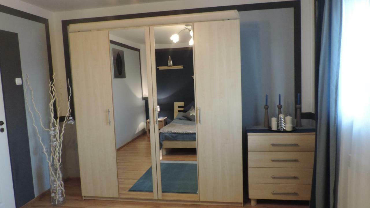 Apartament Krystyna ティリチ エクステリア 写真