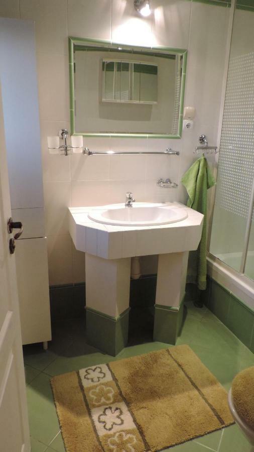 Apartament Krystyna ティリチ エクステリア 写真